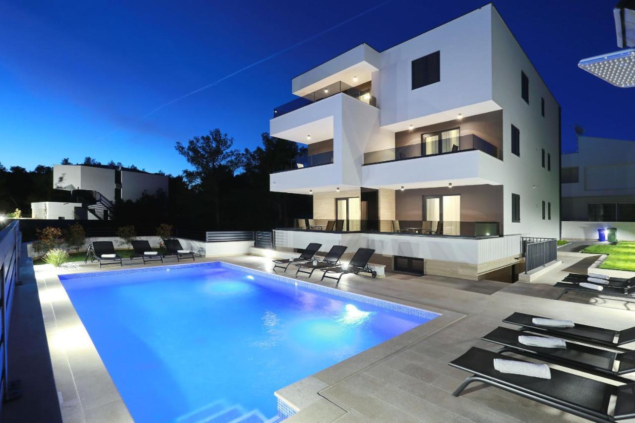 Villa Ankora 2 With Heated Pool Biograd Na Moru Buitenkant foto
